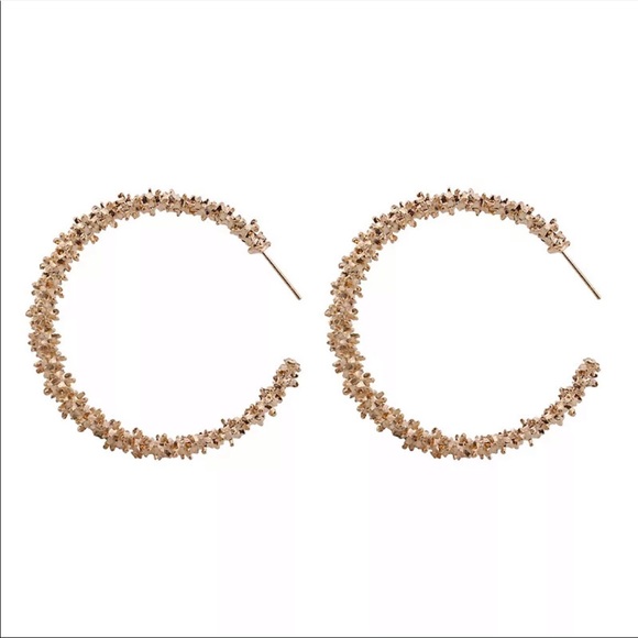 Big Circle Round Stud Hip Hop Gold earrings - Picture 2 of 2